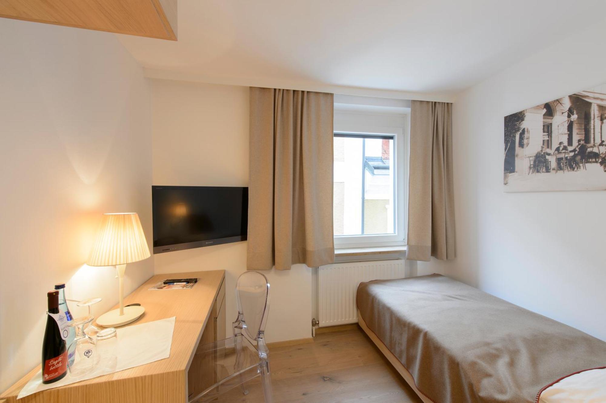 גמונדן Seehotel Schwan מראה חיצוני תמונה