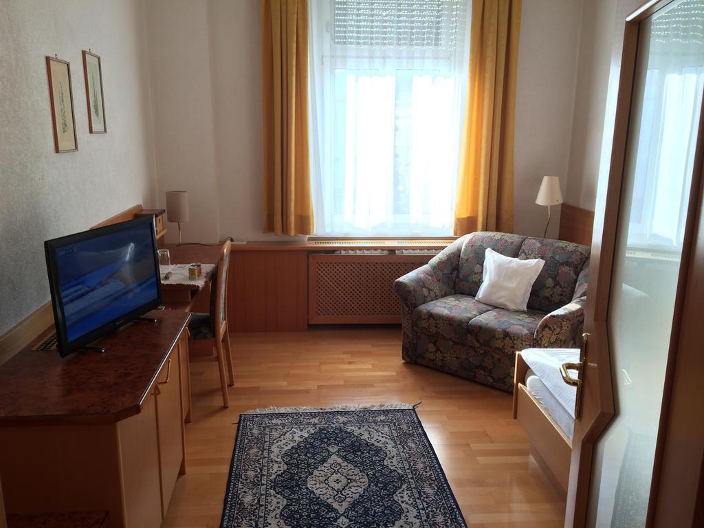 גמונדן Seehotel Schwan מראה חיצוני תמונה