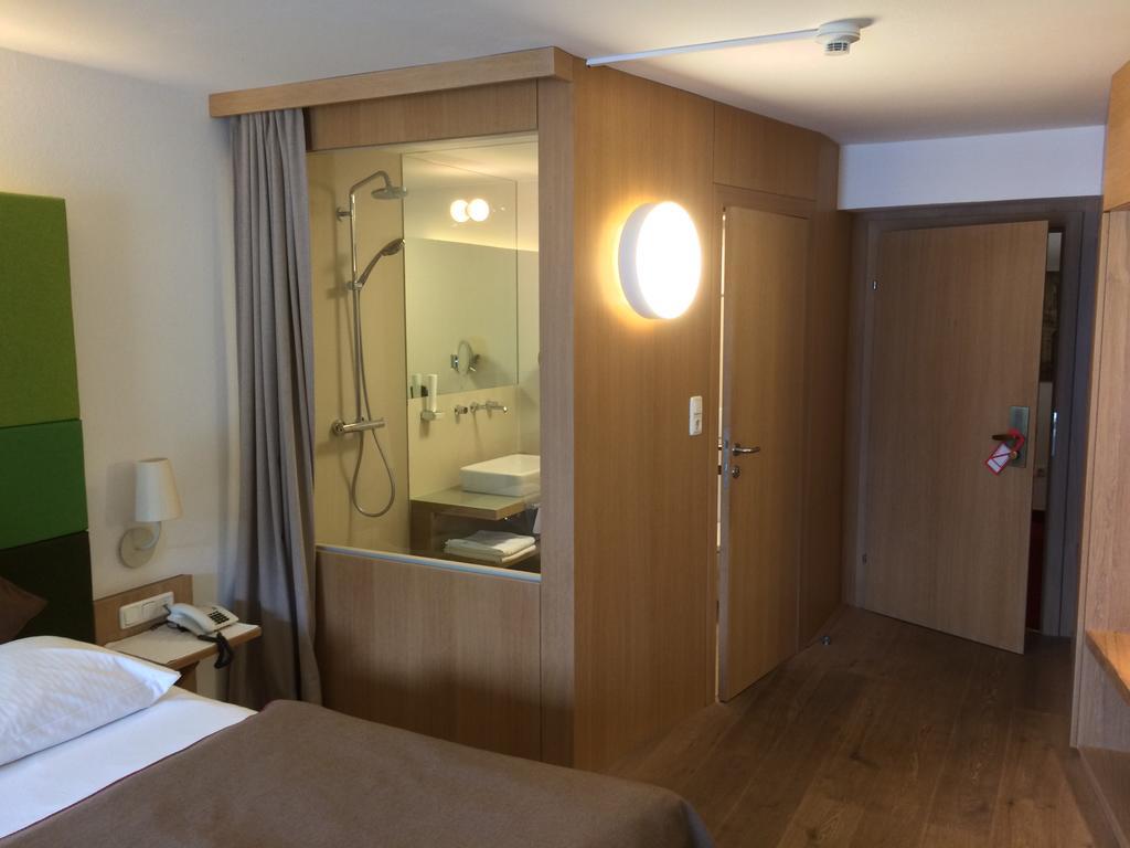 גמונדן Seehotel Schwan מראה חיצוני תמונה